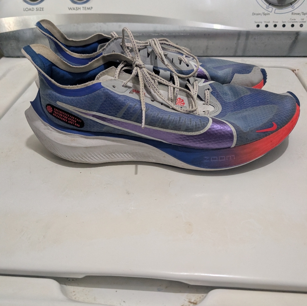 Nike Zoom Gravity - Picture 2 of 4